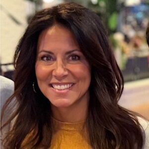 Meet your Posher, Angela